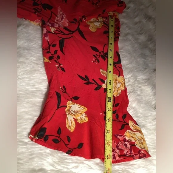 Old Navy Red Floral Bell Sleeve Dress - Picture 14 of 16